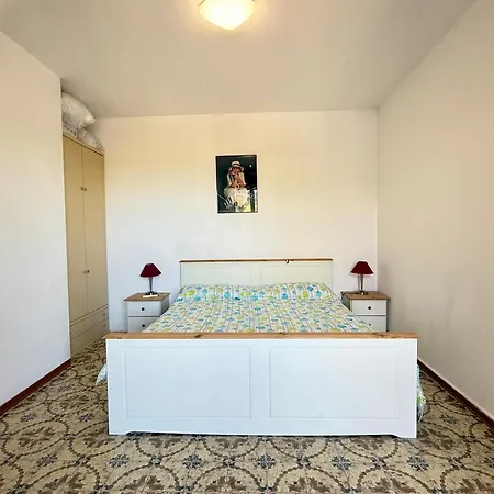 Apartment Sun By Matteo Bibione