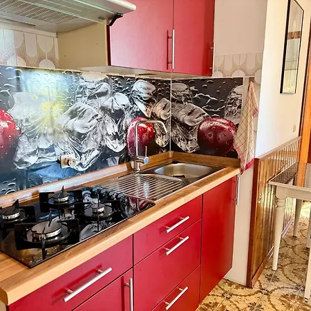 Apartment Sun By Matteo Bibione